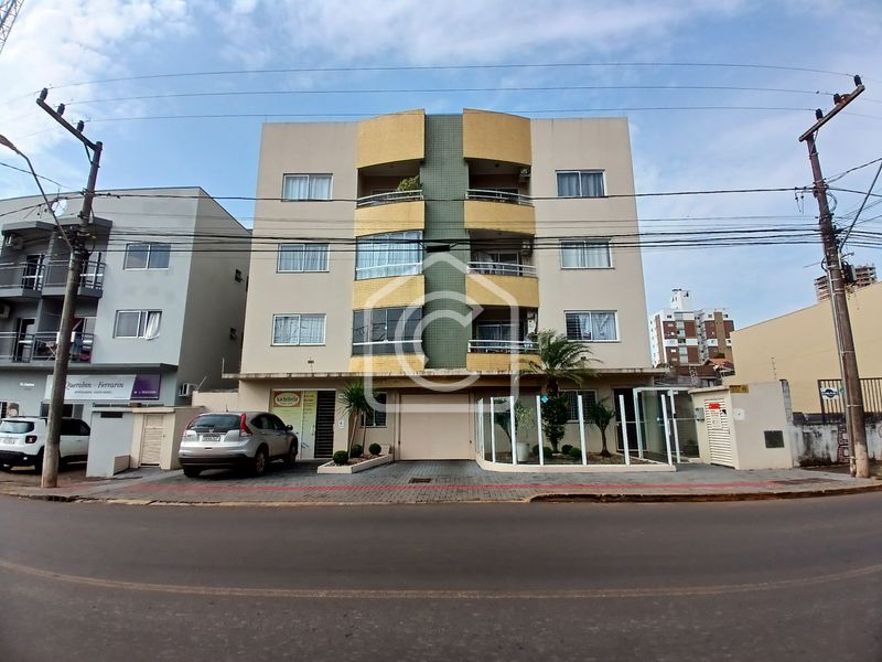 Apartamento para alugar com 1 dormitório, 1 banheiro, 1 vaga de garagem e 45m² de área privativa no bairro Passo dos Fortes