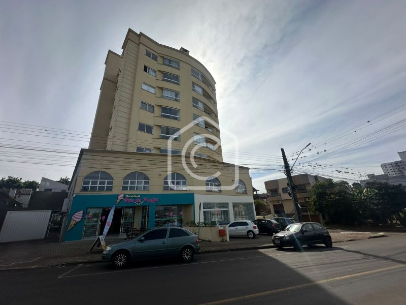 Apartamento à venda com 2 dormitórios, 1 banheiro, 1 vaga de garagem e 68m² de área privativa no bairro Jardim América