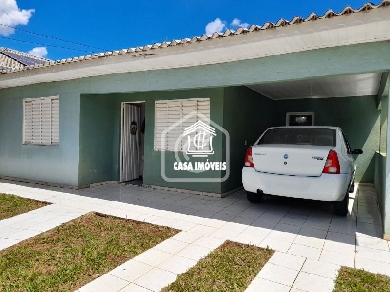 Casa à venda com 4 dormitórios, 1 banheiro, 2 vagas de garagens e 132m² de área privativa no bairro Esplanada
