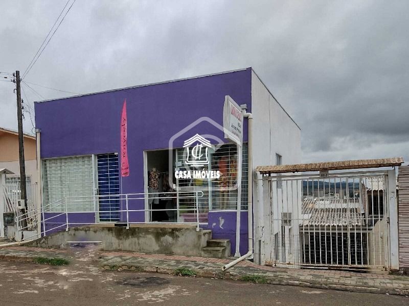 Casa à venda com 3 dormitórios, 1 banheiro, 3 vagas de garagens e 360m² de área privativa no bairro Cristo Rei