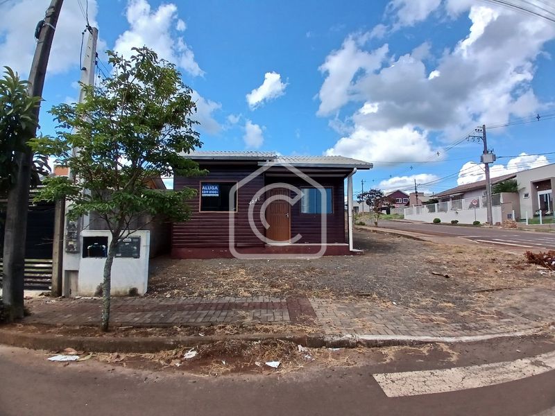 Casa para alugar com 2 dormitórios, 1 banheiro e 48m² de área privativa no bairro Desbravador