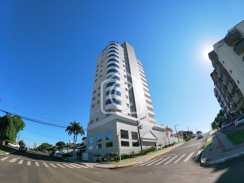 Apartamento à venda com 3 dormitórios, 3 banheiros, 3 vagas de garagens e 235m² de área privativa no bairro Maria Goretti
