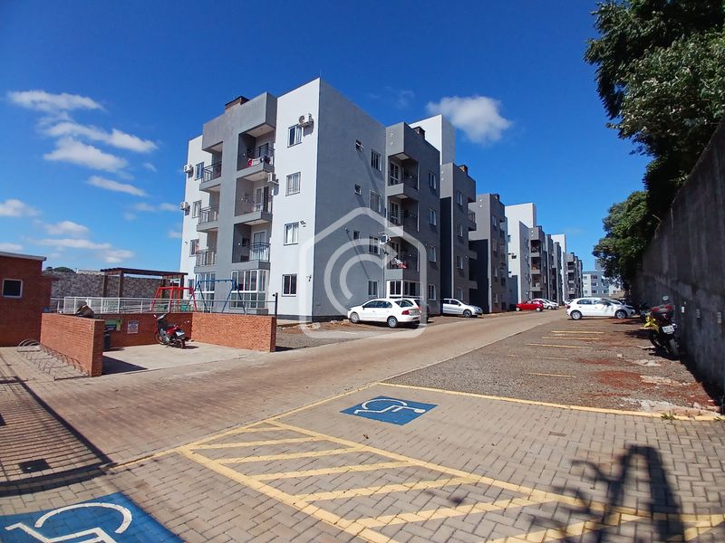 Apartamento para alugar com 2 dormitórios, 1 banheiro, 1 vaga de garagem e 55m² de área privativa no bairro Efapi
