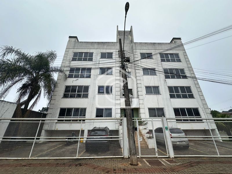 Apartamento para alugar com 2 dormitórios, 1 banheiro, 1 vaga de garagem e 70m² de área privativa no bairro Parque das Palmeiras