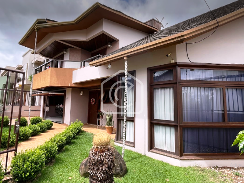 Casa para alugar com 4 dormitórios, 2 banheiros, 2 vagas de garagens e 342m² de área privativa no bairro Maria Goretti