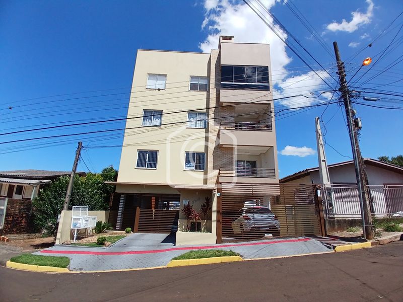 Apartamento à venda com 3 dormitórios, 1 banheiro, 2 vagas de garagens e 90m² de área privativa no bairro Bela Vista
