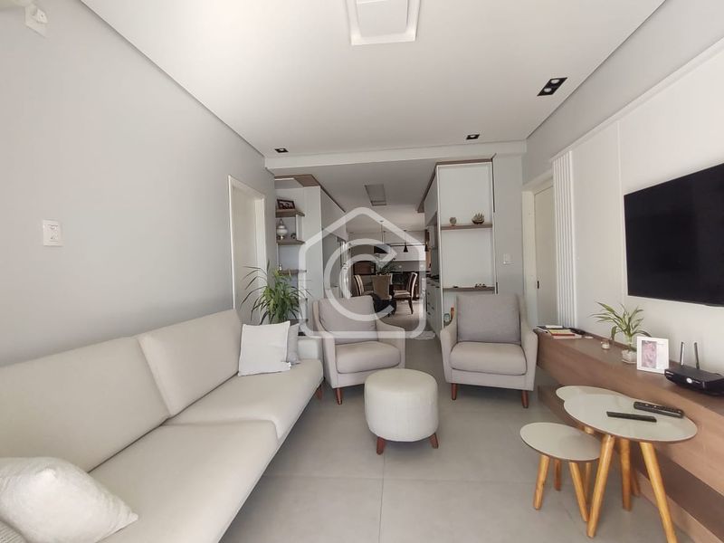 Casa à venda com 3 dormitórios, 1 banheiro, 2 vagas de garagens e 127m² de área privativa no bairro Bela Vista
