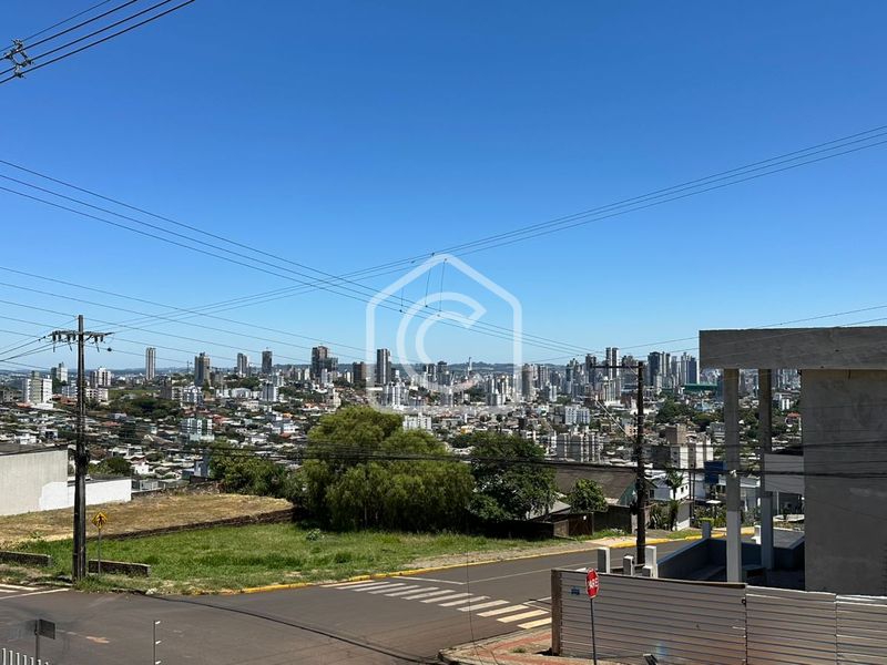 Apartamento à venda com 2 dormitórios, 2 banheiros, 1 vaga de garagem e 61m² de área privativa no bairro Esplanada