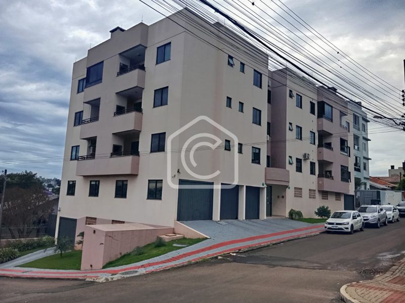 Apartamento à venda com 2 dormitórios, 2 banheiros, 1 vaga de garagem e 76m² de área privativa no bairro Esplanada