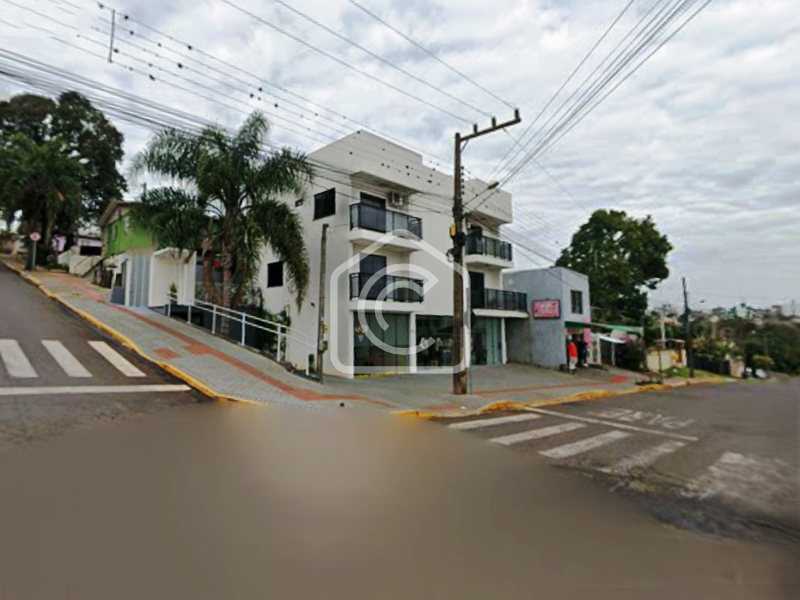 Apartamento para alugar com 2 dormitórios, 2 banheiros, 2 vagas de garagens e 120m² de área privativa no bairro Esplanada