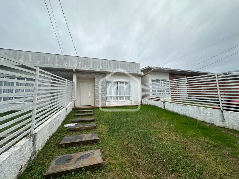 Casa para alugar com 2 dormitórios, 1 banheiro e 65m² de área privativa no bairro Vederti