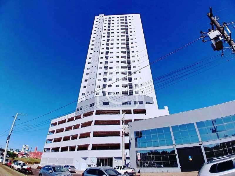 Apartamento para alugar com 2 dormitórios, 1 banheiro, 1 vaga de garagem e 71m² de área privativa no bairro Bom Retiro