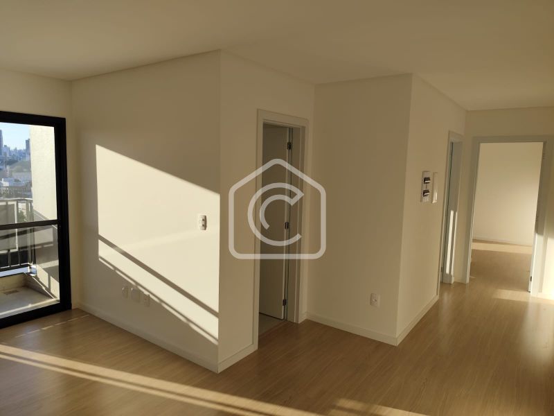 Apartamento à venda com 2 dormitórios, 2 vagas de garagens e 72m² de área privativa no bairro Bela Vista