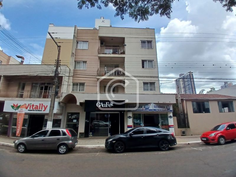 Apartamento à venda com 2 dormitórios, 1 banheiro e 88m² de área privativa no bairro Centro